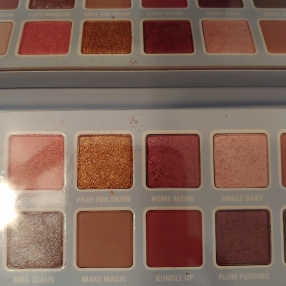 💖SALE! FIRM! KYLIE COSMETICS KYLIE JENNER CHILL BABY EYESHADOW PALETTE - Picture 9 of 15